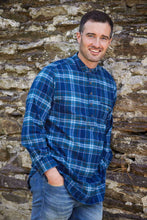 Load image into Gallery viewer, Lee Valley Grandfather Shirt Flannel Blue Check
