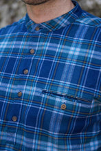 Load image into Gallery viewer, Lee Valley Grandfather Shirt Flannel Blue Check
