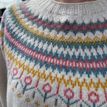 Load image into Gallery viewer, Harley of Scotland Women&#39;s Fair Isle Yoke Sweater - Swansdown
