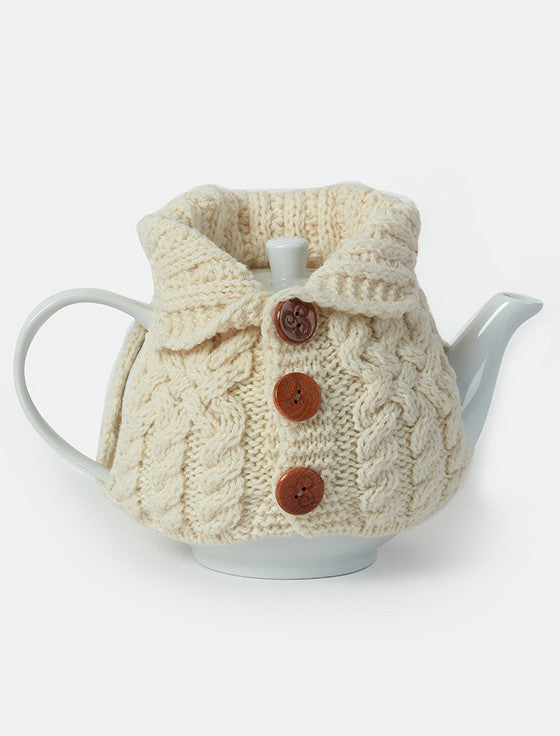 Aran Cable Knit Tea Cosy with Buttons