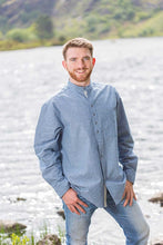 Load image into Gallery viewer, Lee Valley Vintage Cotton Grandfather Shirt
