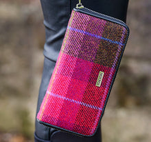Load image into Gallery viewer, Tweed Wallet with Wrist Strap
