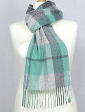 Load image into Gallery viewer, Calzeat Premier Scarf Seafoam
